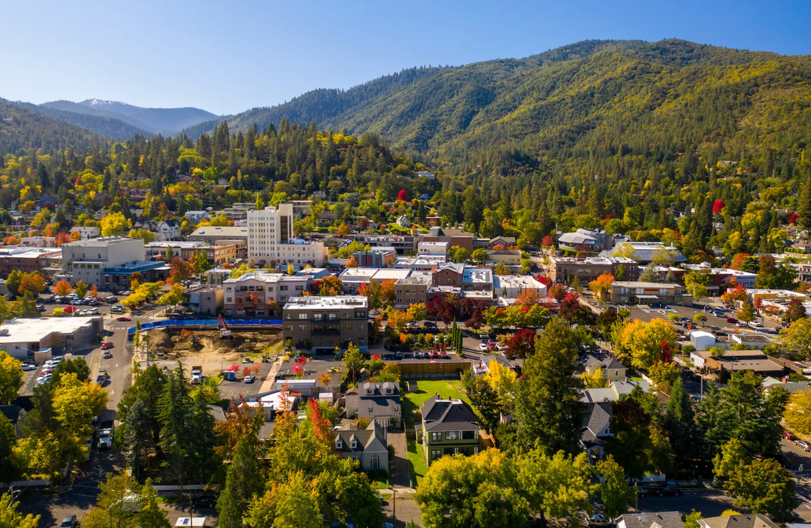 Artist Housing: The Mountainview Suite