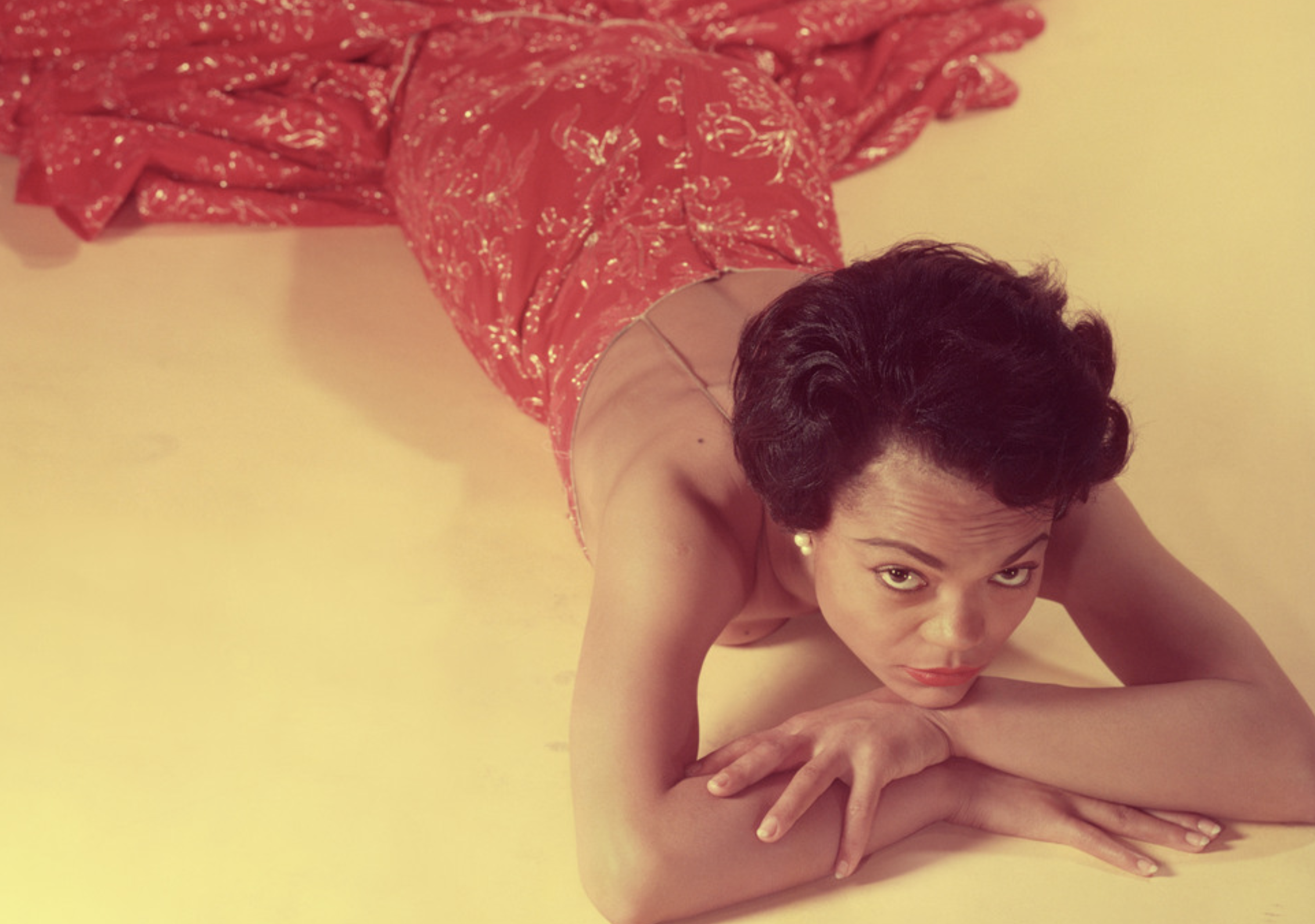 Eartha Kitt's way to be wigless